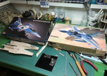 Hasegawa 1/48 F-16A conversie naar MLU uitvoering. (2x)