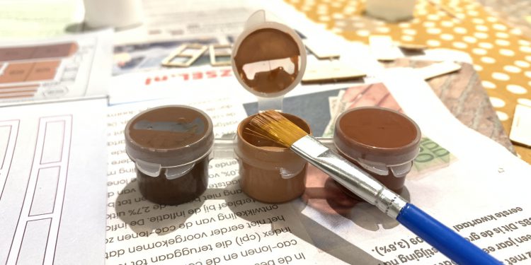 Review: Robotime Miniatuur Huisje Honey Ice Cream Shop DG148