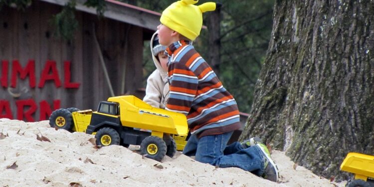 Onberispelijke uniformen, glimmende sabels en een maquette van de Slag bij Waterloo