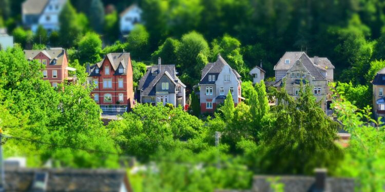 Met de bezem door hartje Doetinchem: maquette opgefrist en âgerenoveerdâ